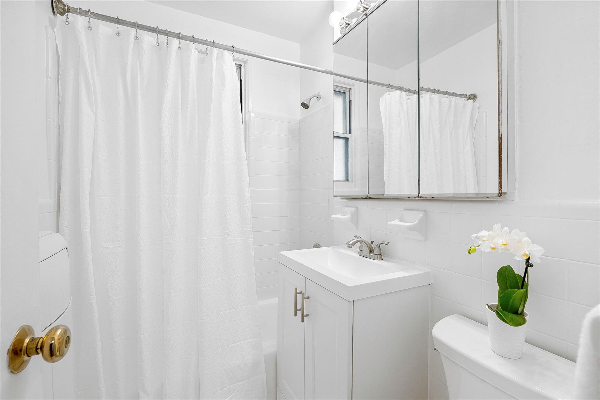 311 Palmer Avenue #2F, Mamaroneck, New York image 17