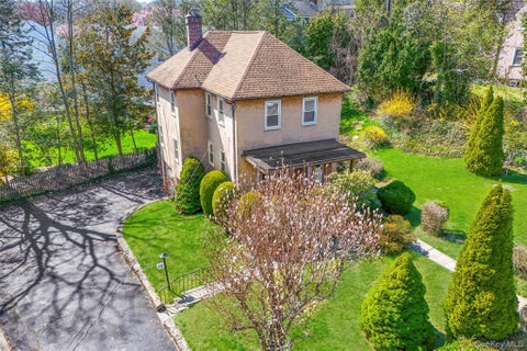 Homes For Sale - 10 Harrison Drive<br/> Larchmont, NY 10538