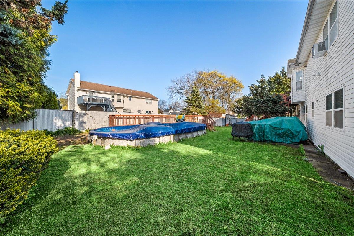 146 S 10th Street, Lindenhurst, New York image 20