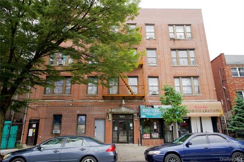 3717 Bronxwood  Ave Bronx NY 10469