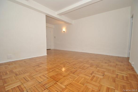 1501 Metropolitan Avenue 11G