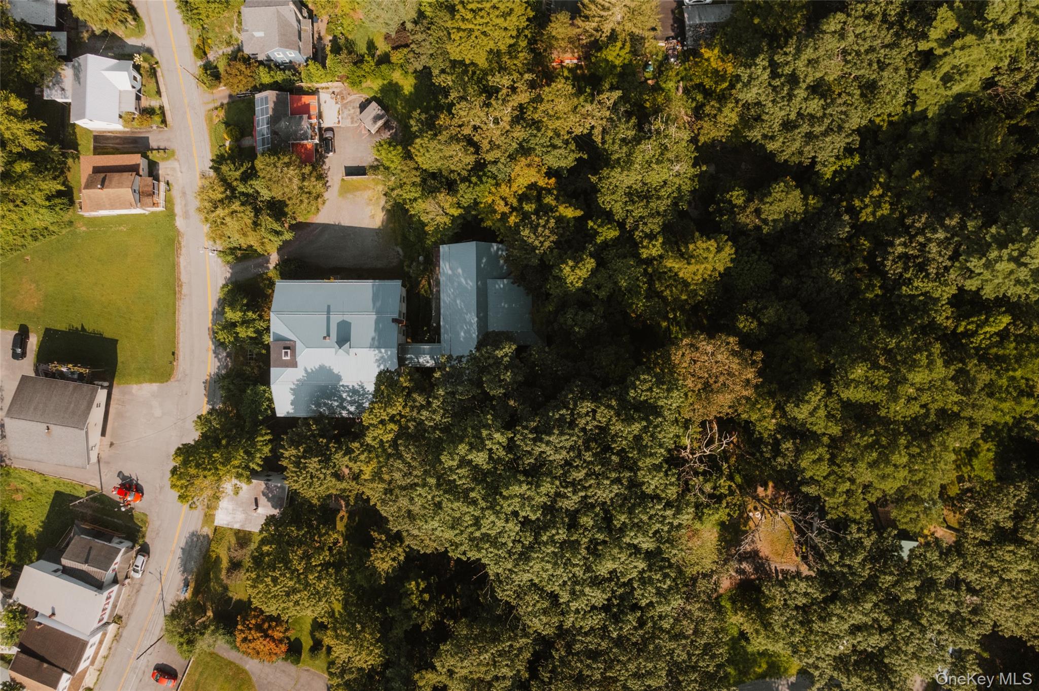 48 Upper Main Street