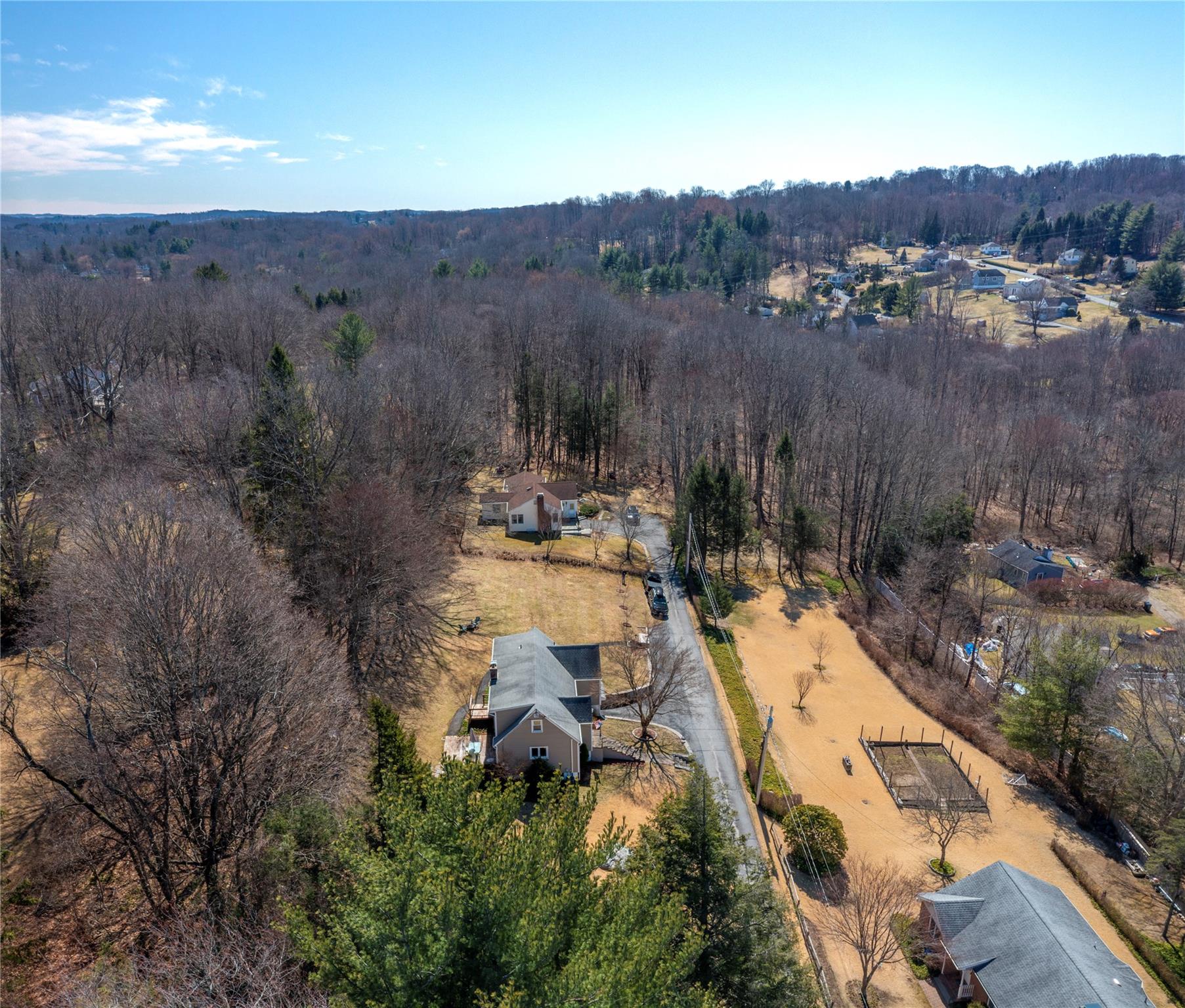 11 Maple Way, Carmel, New York image 12
