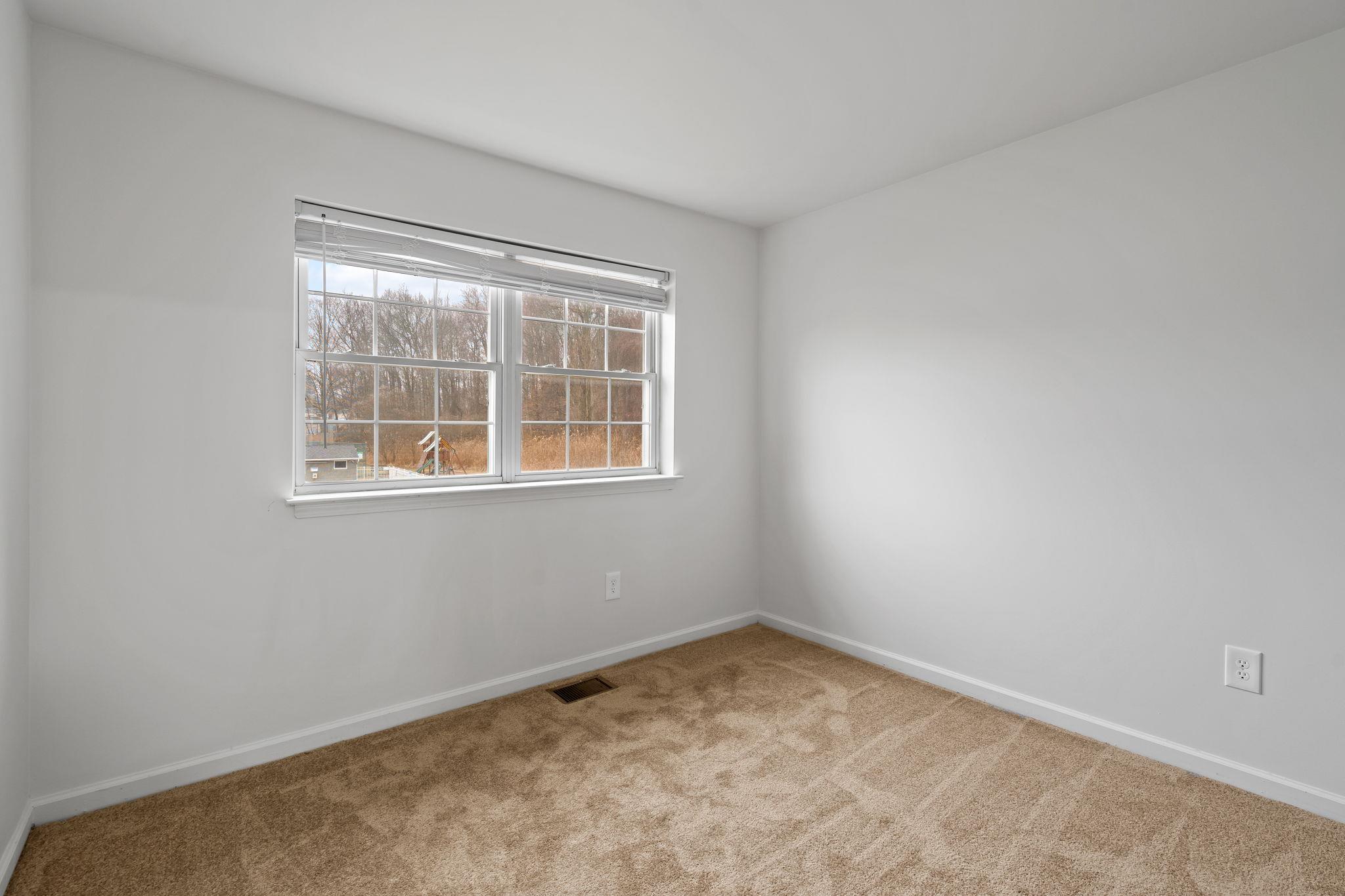 31 Pond Hill Lane, Walden, New York image 19