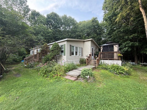 Mobile Home For Sale - 39 Depew Park<br/> Ulster County, Plattekill, NY 12589