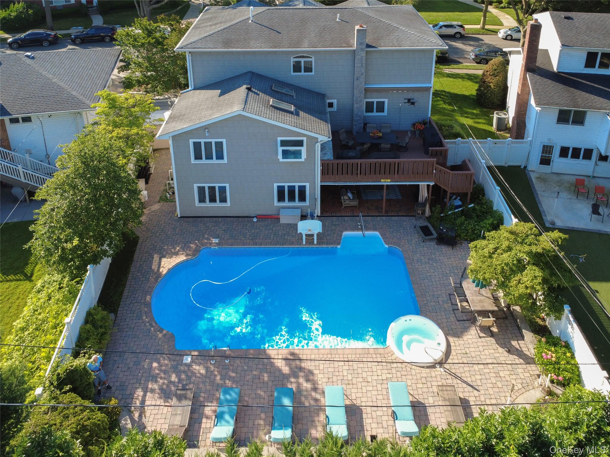 11 Fishermans Drive