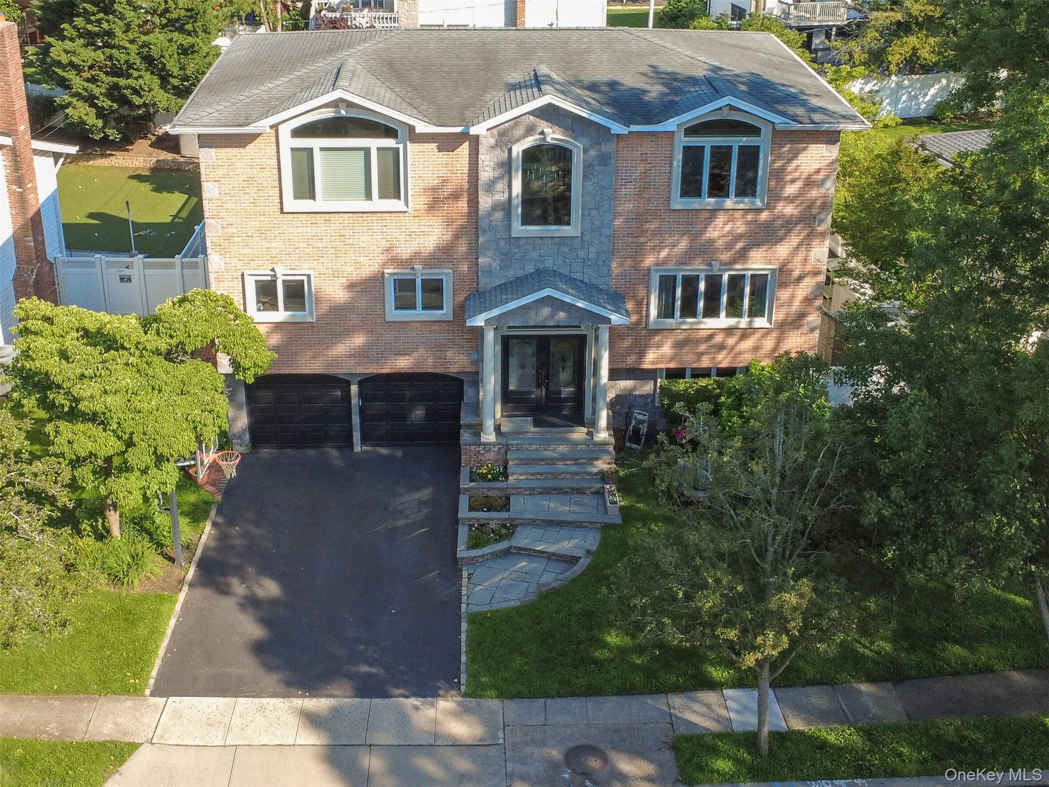 11 Fishermans Drive