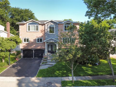 11 Fishermans Drive Port Washington NY 11050