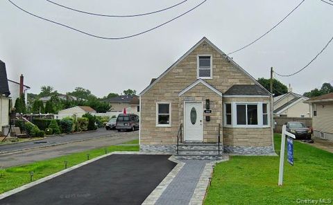 Photo of 461 Pinebrook Avenue, West Hempstead, NY 11552 (MLS # 920092)