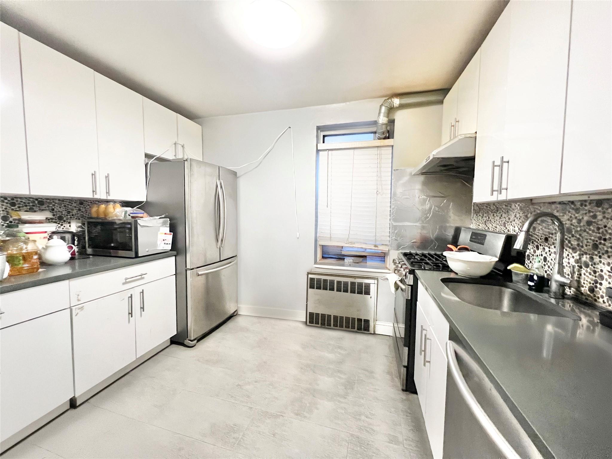 134-39 Blossom Avenue #1E, Flushing, New York image 4