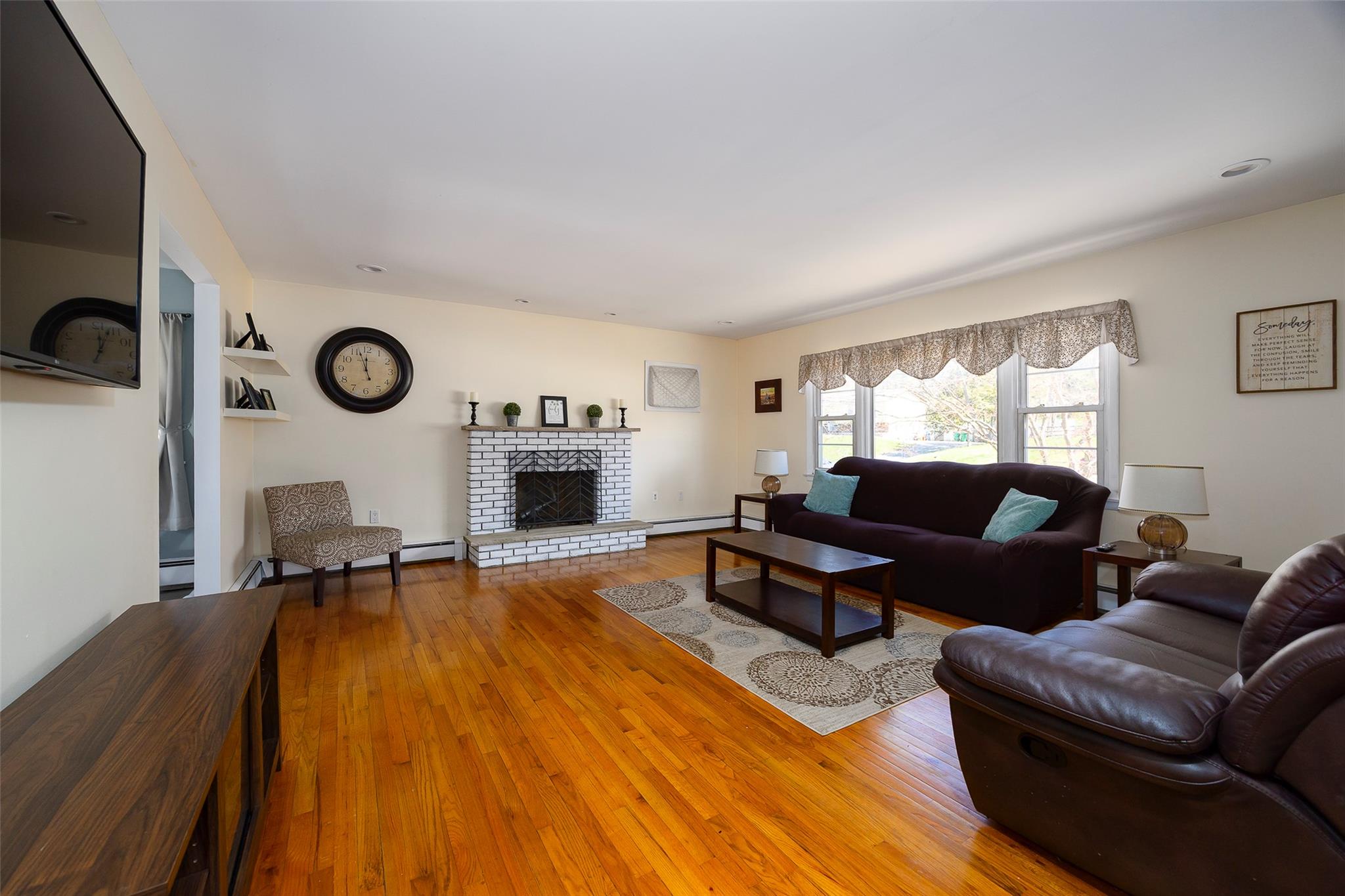 8 Verplanck Avenue, Hopewell Junction, New York image 7