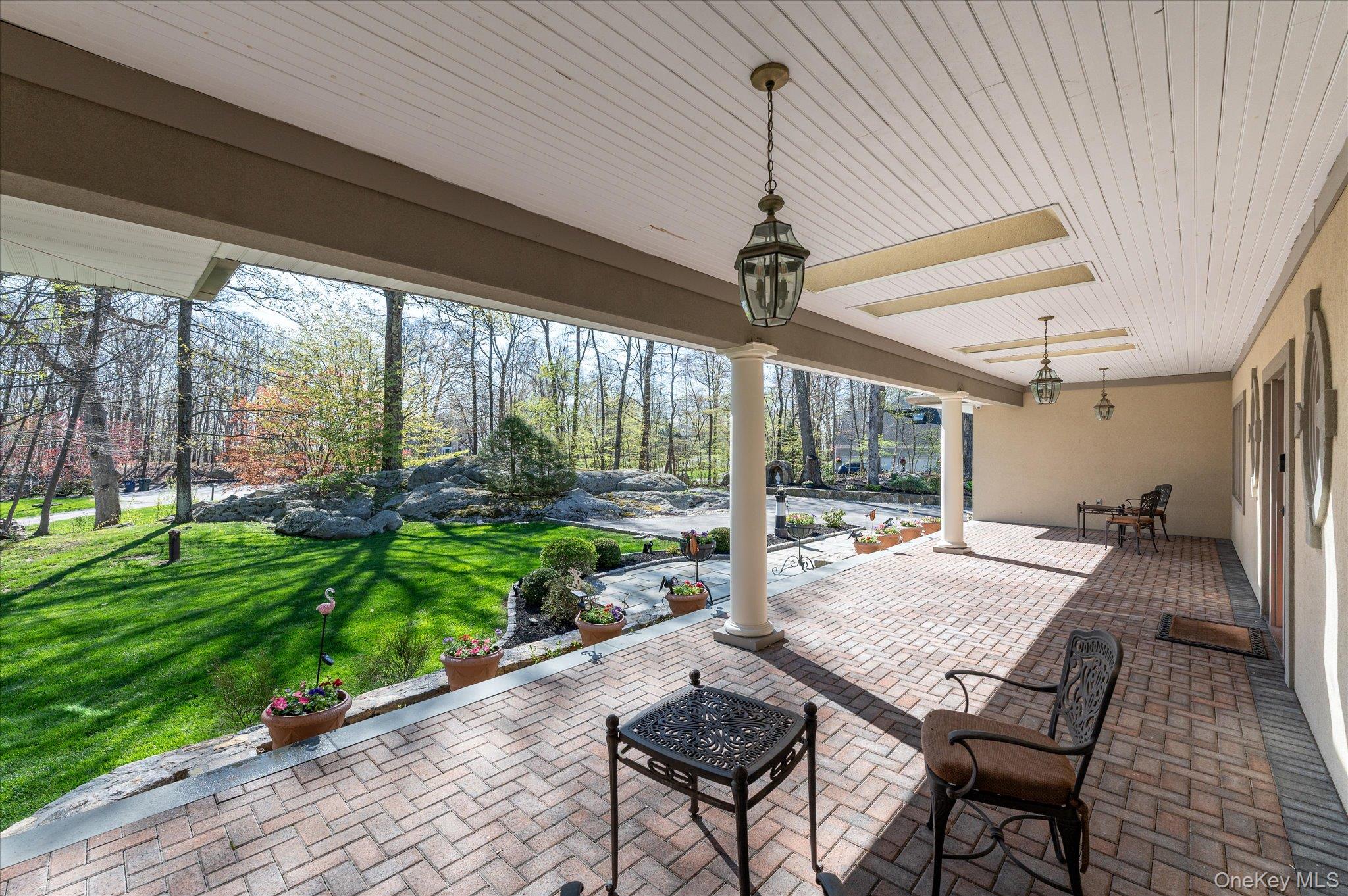 85 Orchard Hill Road