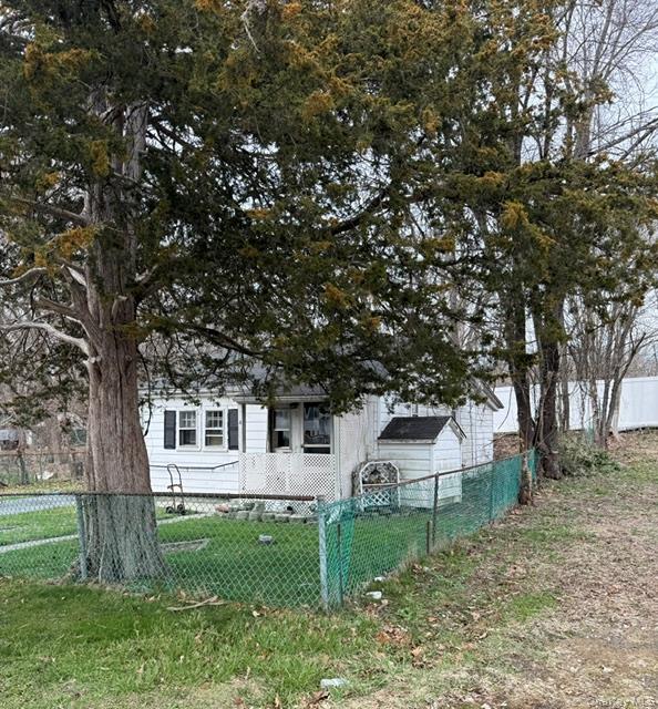 4 Benview Road