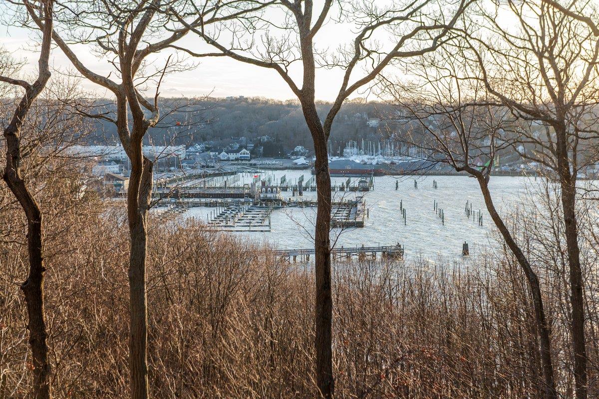 45 Bell Circle, Port Jefferson, New York image 39