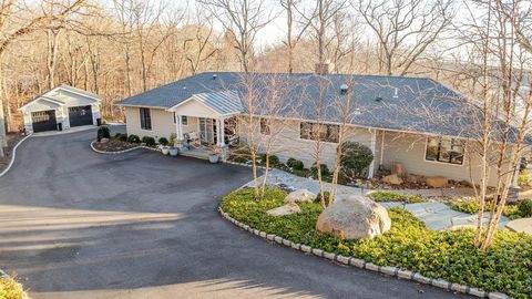 45 Bell Circle, Port Jefferson, NY 11777 - MLS#: 828354
