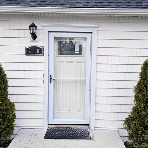 Apartment For Rent - 218 Warren Avenue #TWO<br/> Mamaroneck, NY 10543