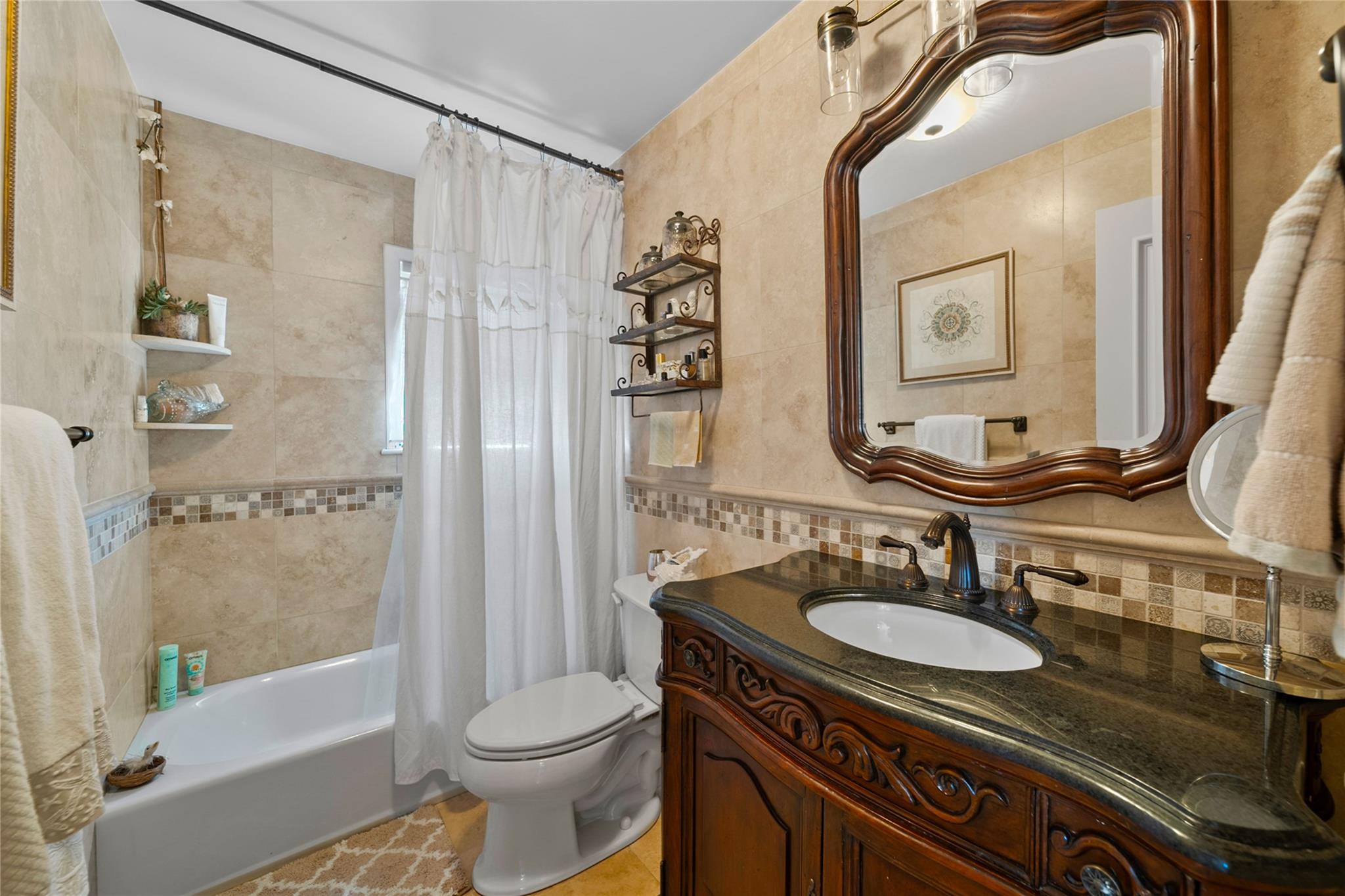 17 Harbour Road, Babylon, New York image 21
