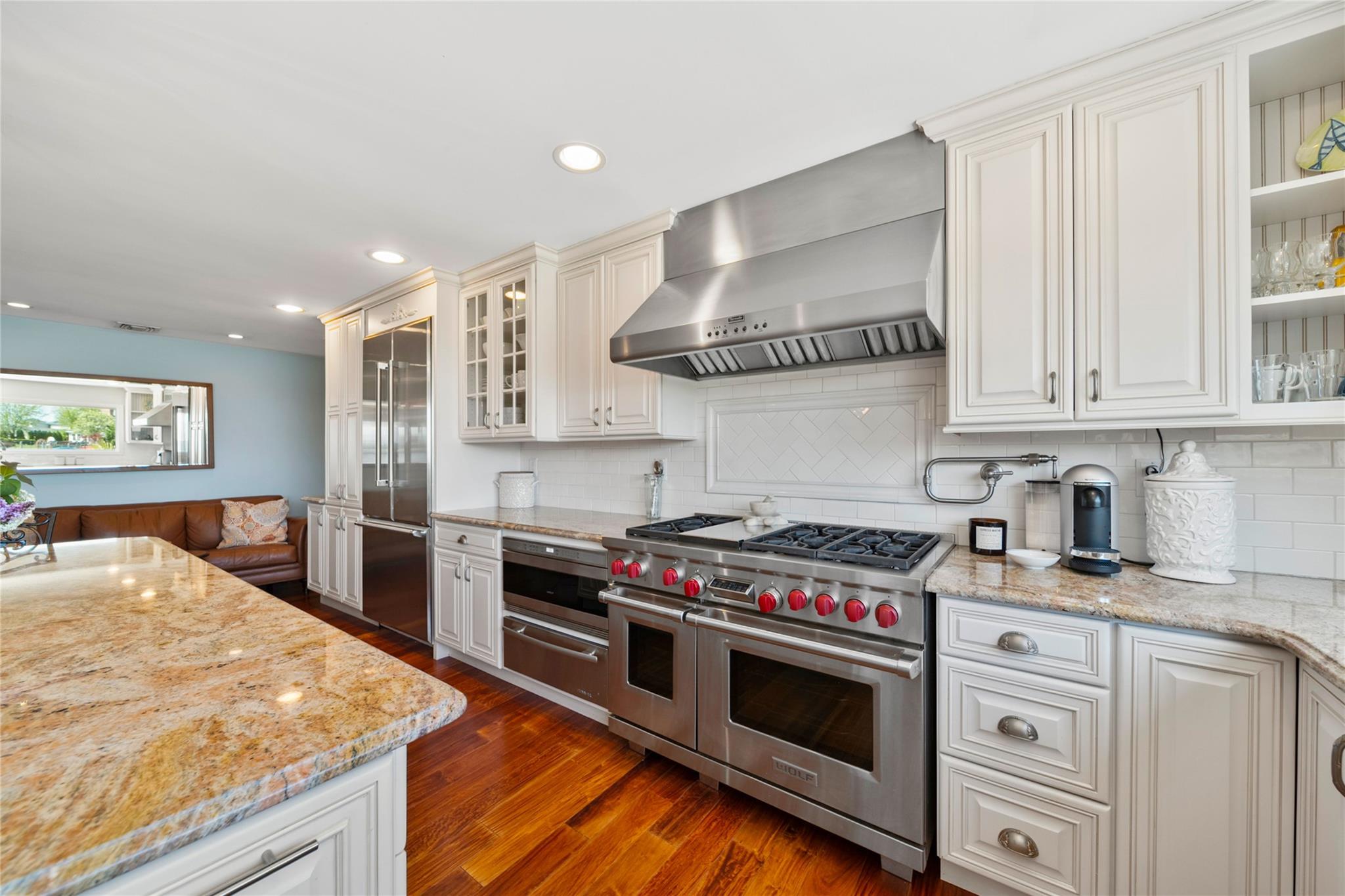 17 Harbour Road, Babylon, New York image 12