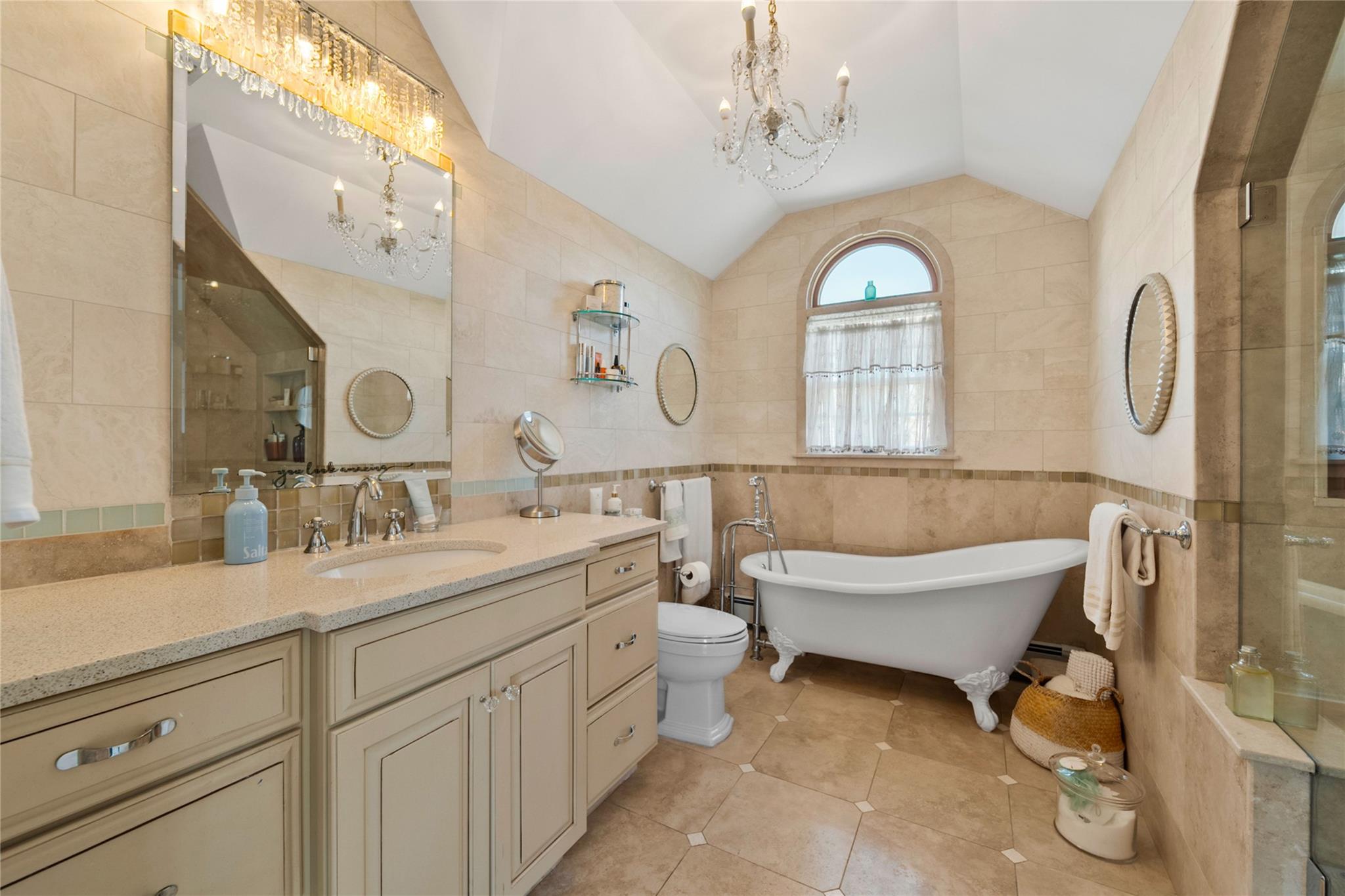 17 Harbour Road, Babylon, New York image 19