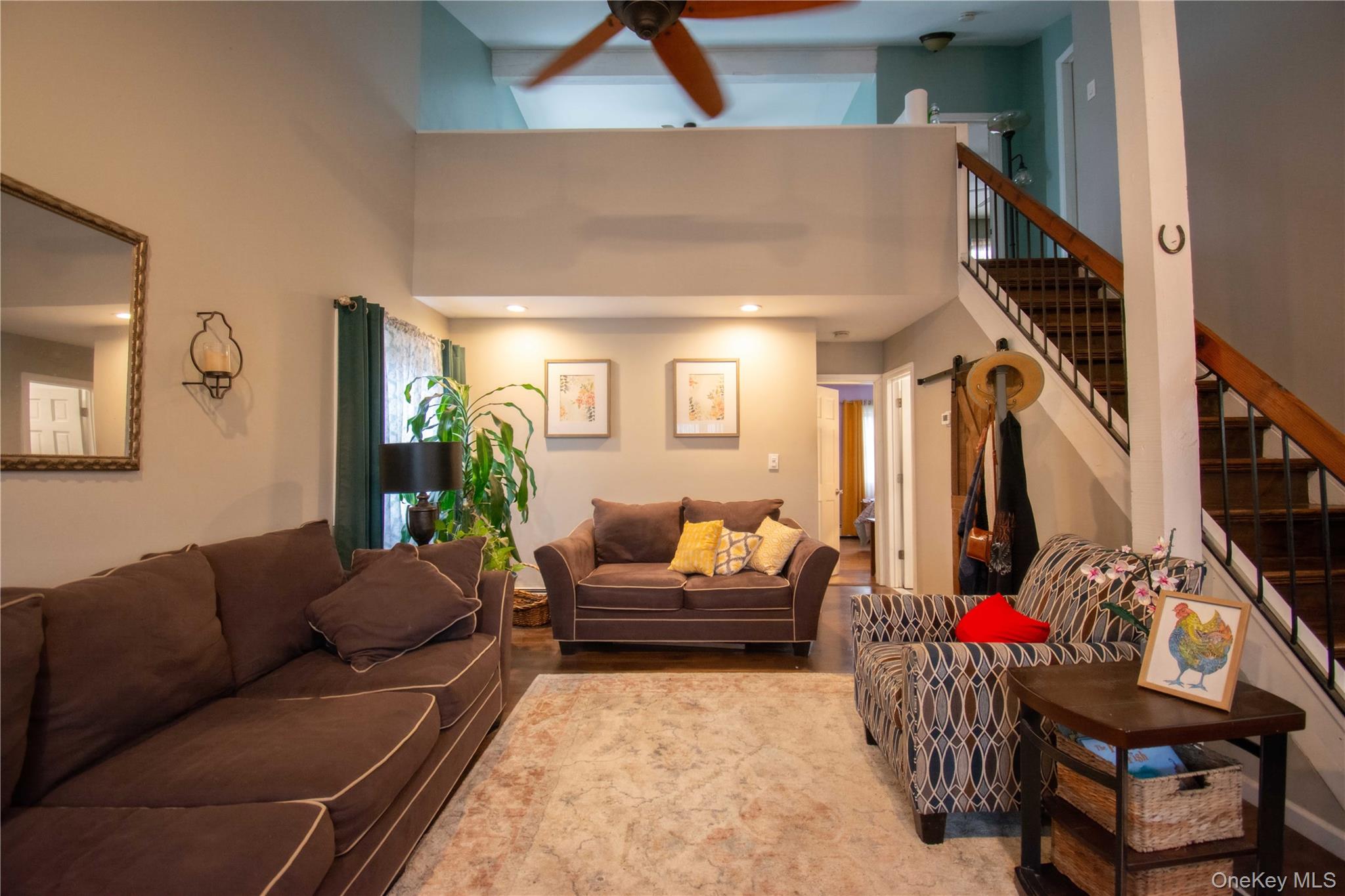 36 Narragansett Avenue