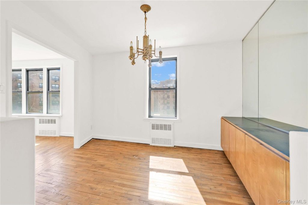 Photo of 58-03 Calloway Street #5E, Corona, NY 11368 (MLS # 976579)