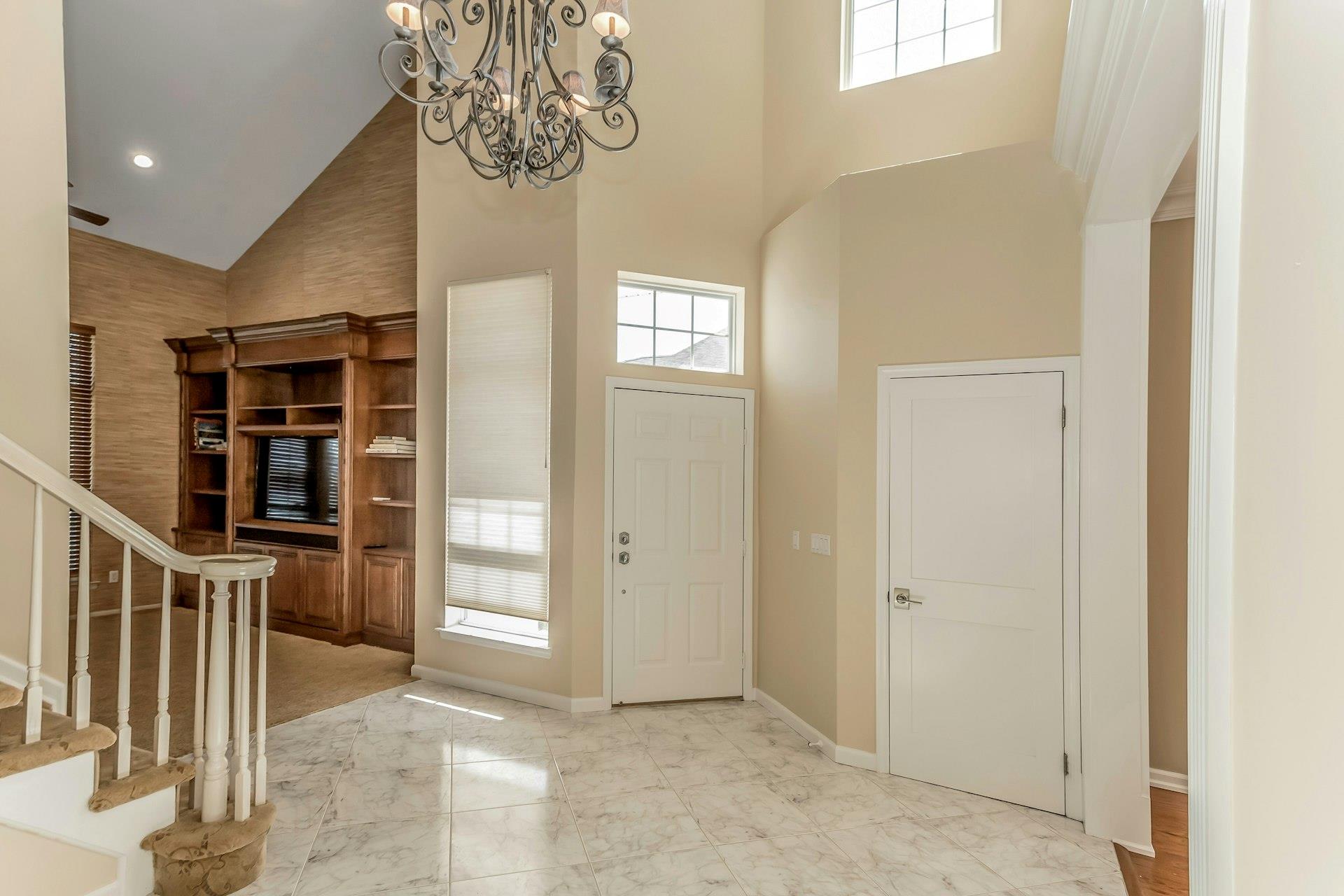 93 Hamlet Drive #93, Commack, New York image 2