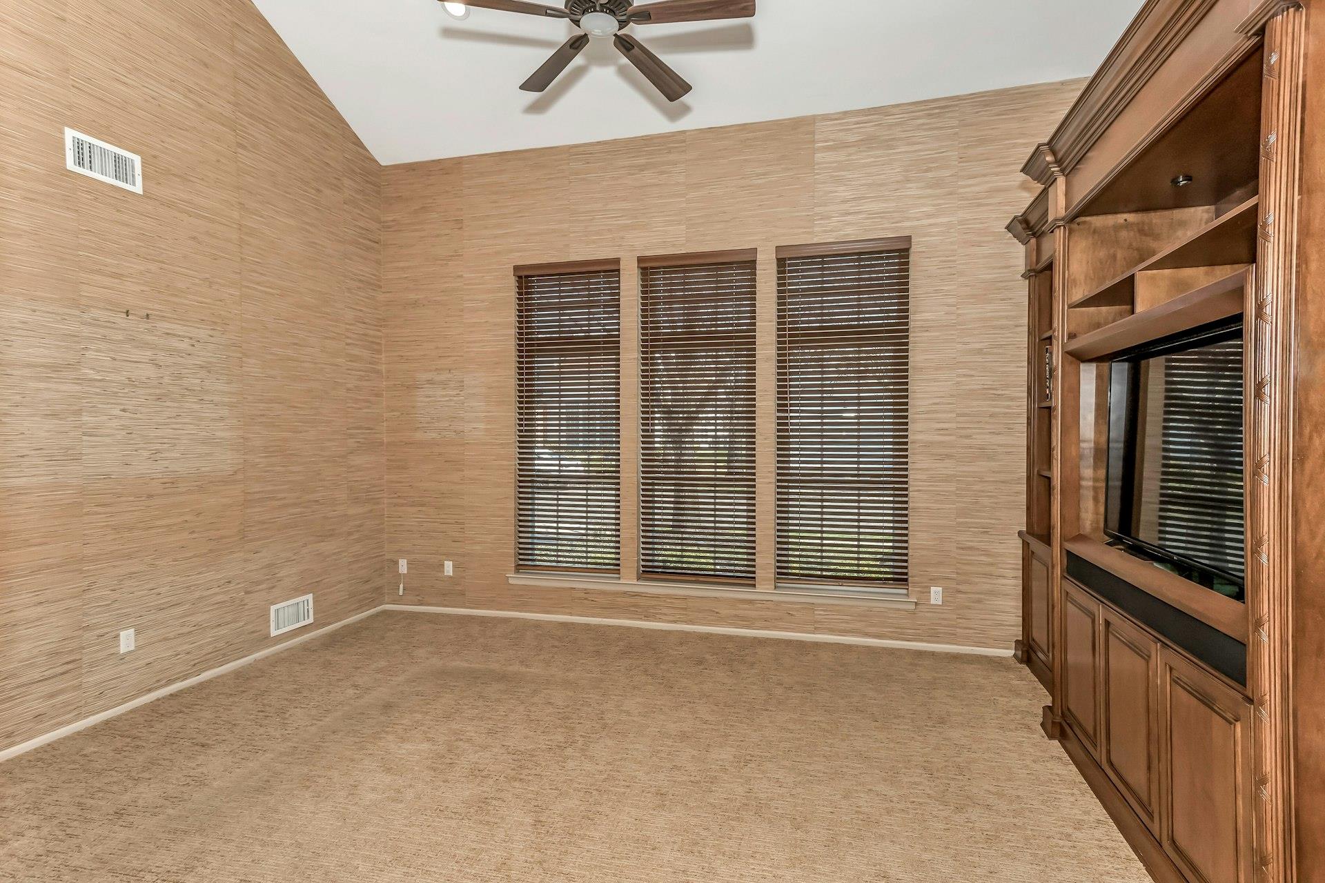 93 Hamlet Drive #93, Commack, New York image 6