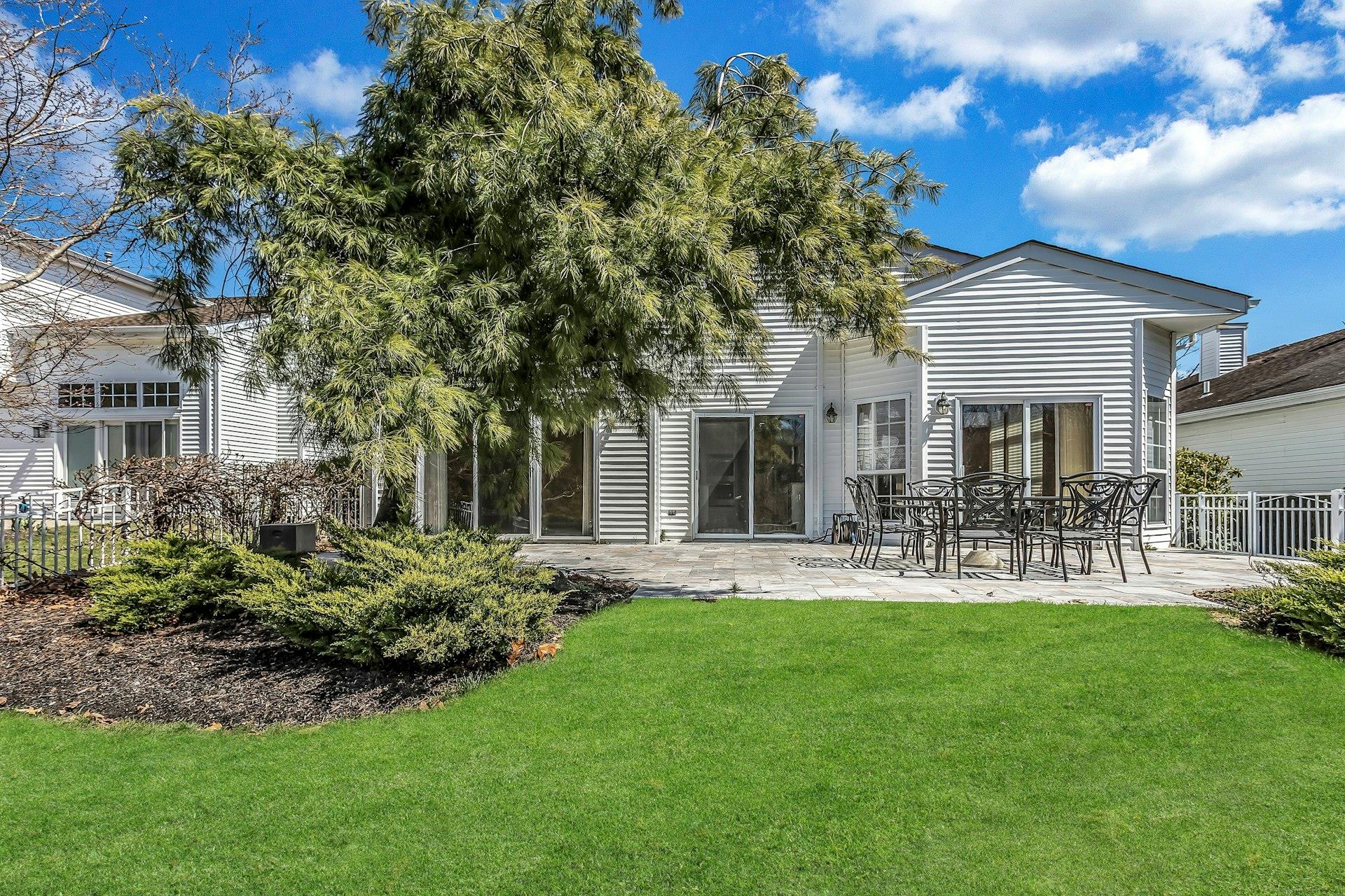 93 Hamlet Drive #93, Commack, New York image 39