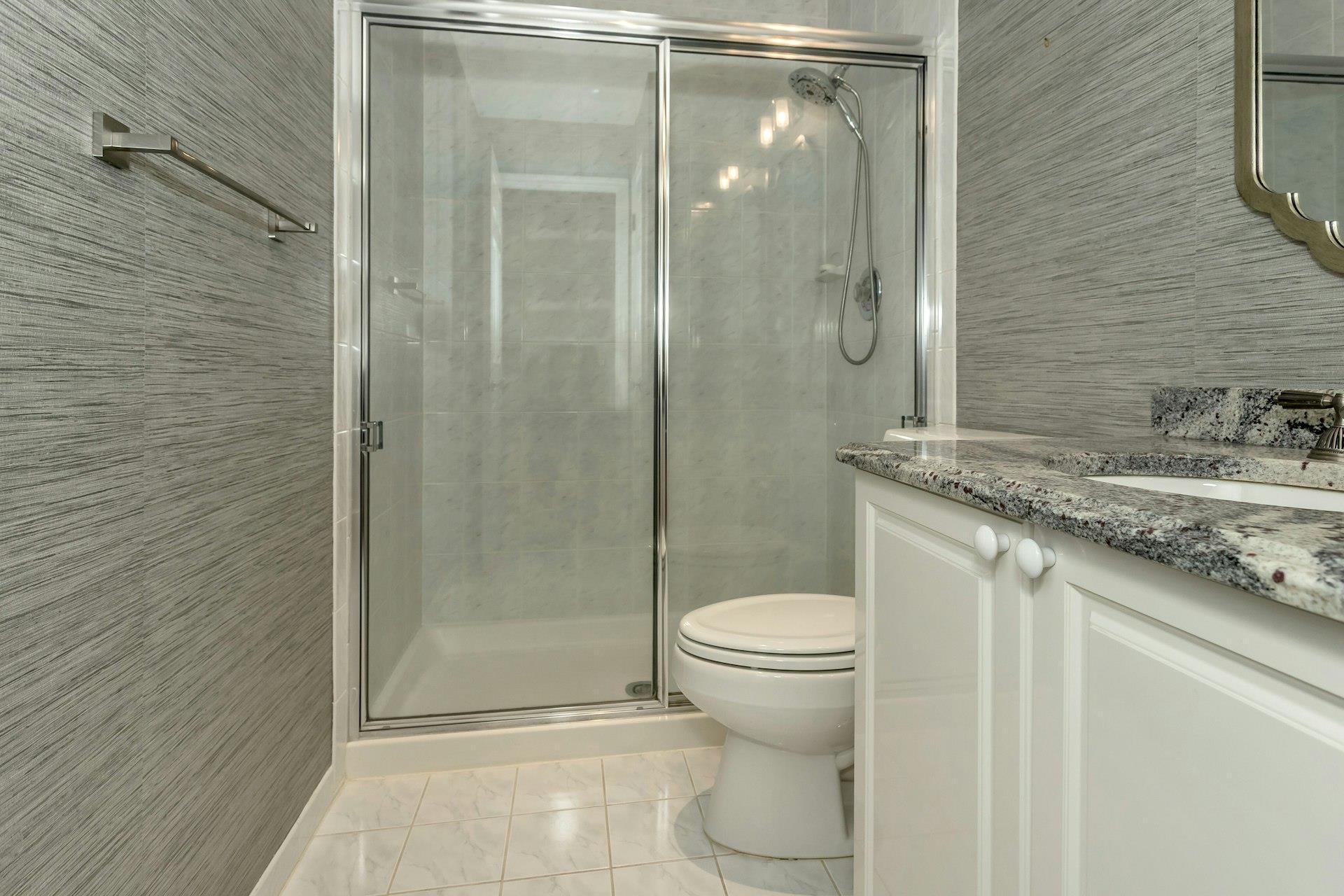 93 Hamlet Drive #93, Commack, New York image 34