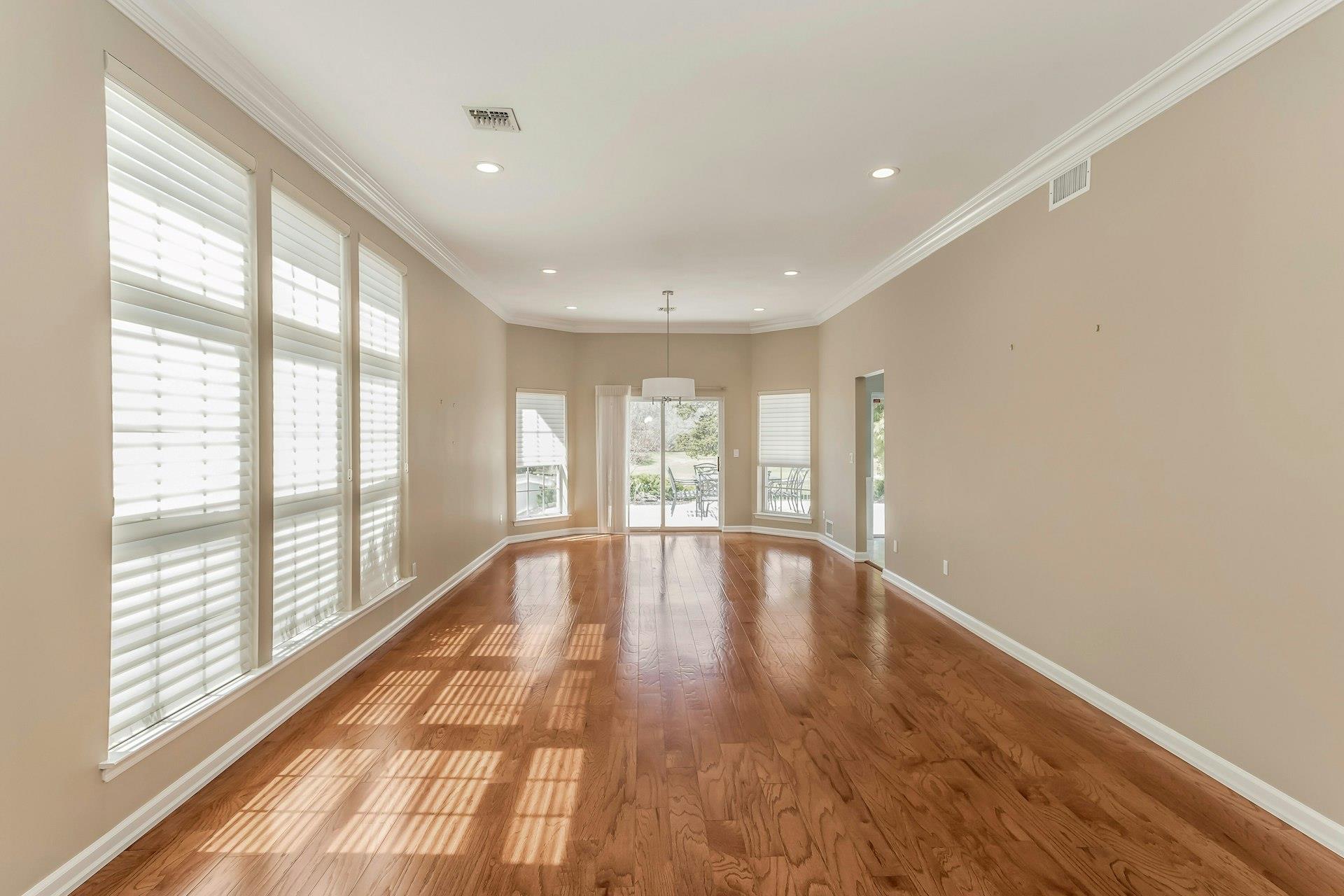 93 Hamlet Drive #93, Commack, New York image 10