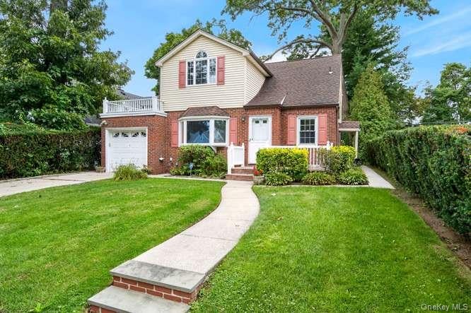 Photo of 48 Maple Drive, New Hyde Park, NY 11040 (MLS # 1053773)
