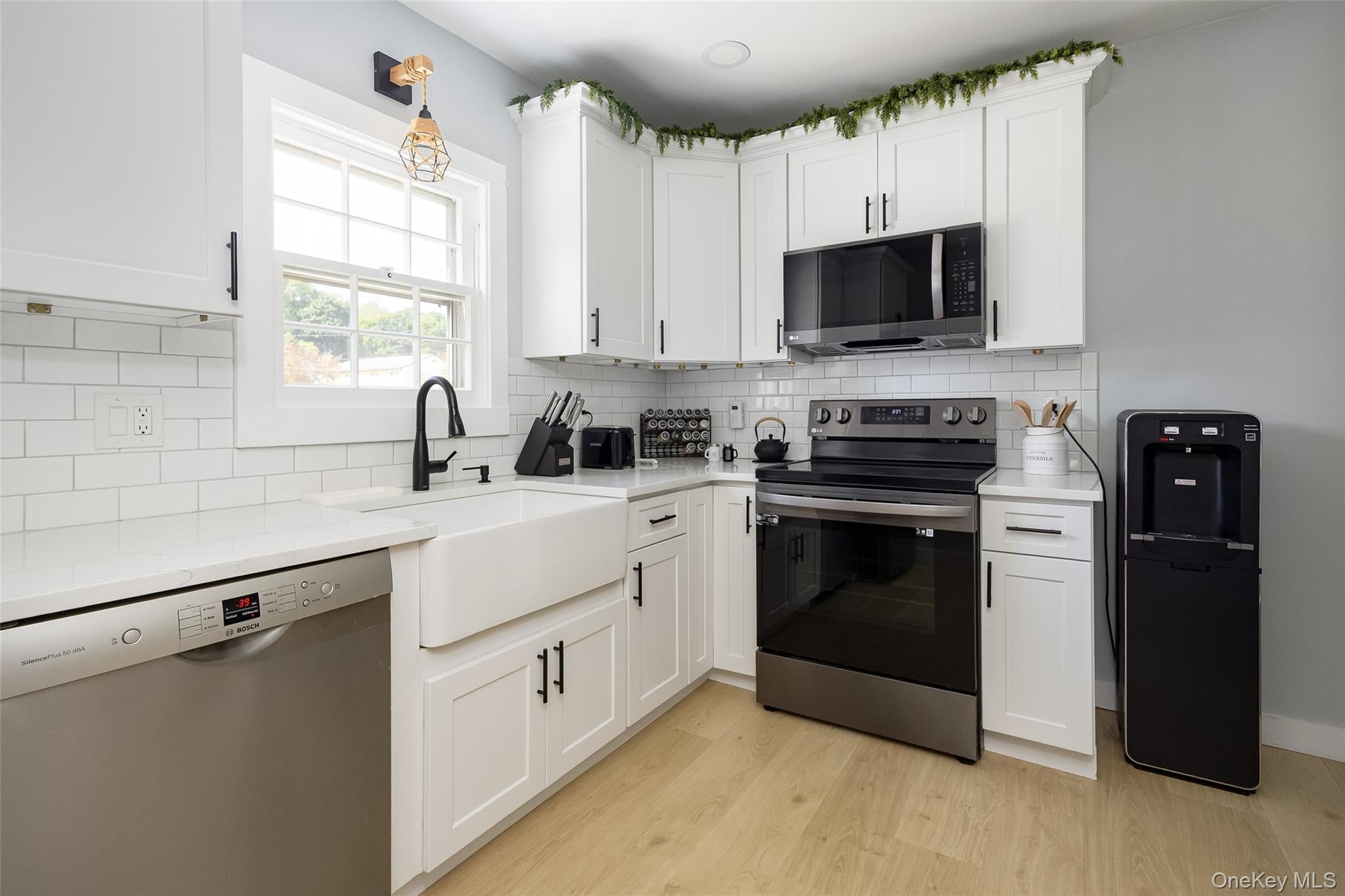 13-17 Clark Heights