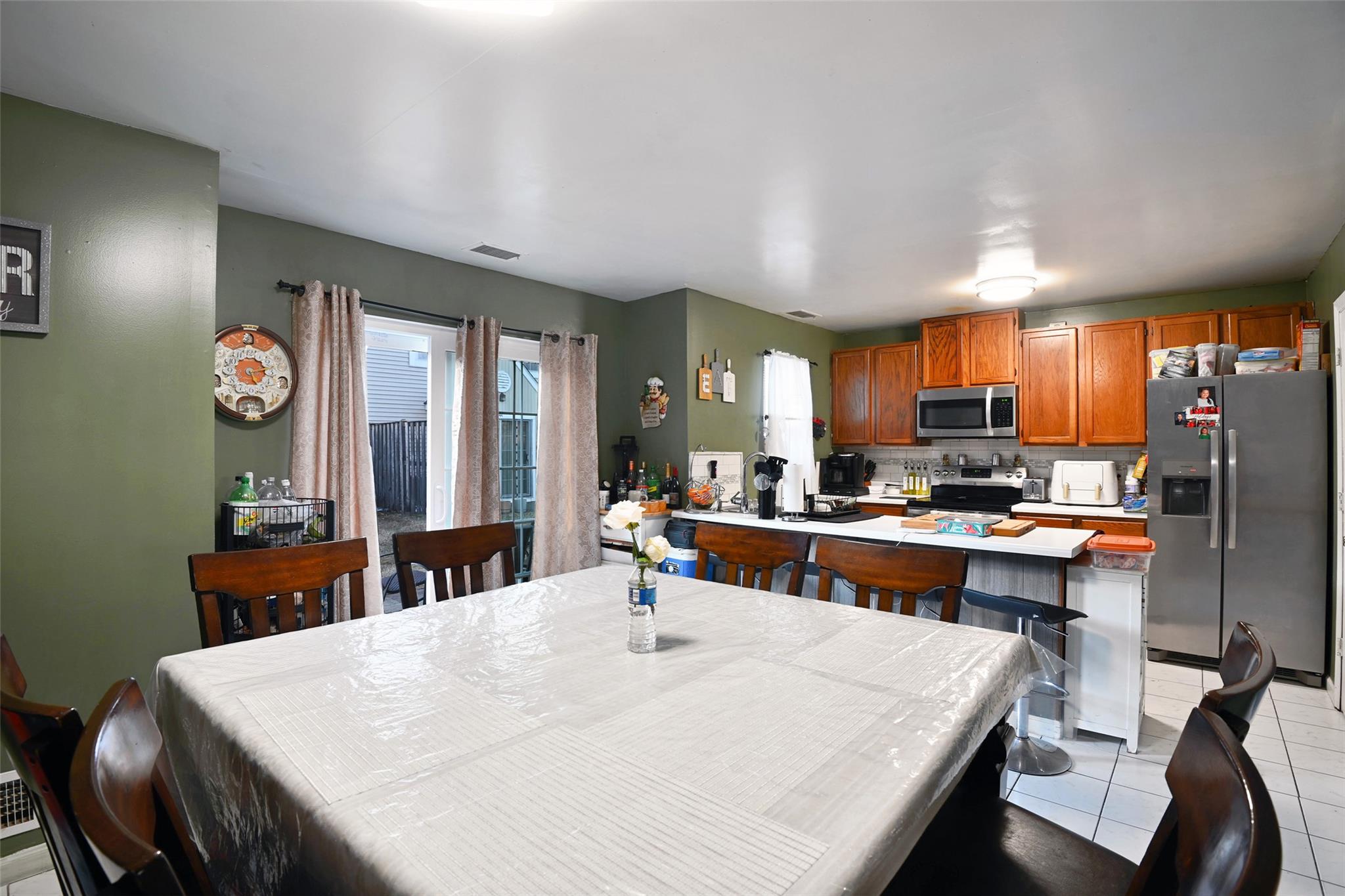 52 Creekside Circle, Spring Valley, New York image 18
