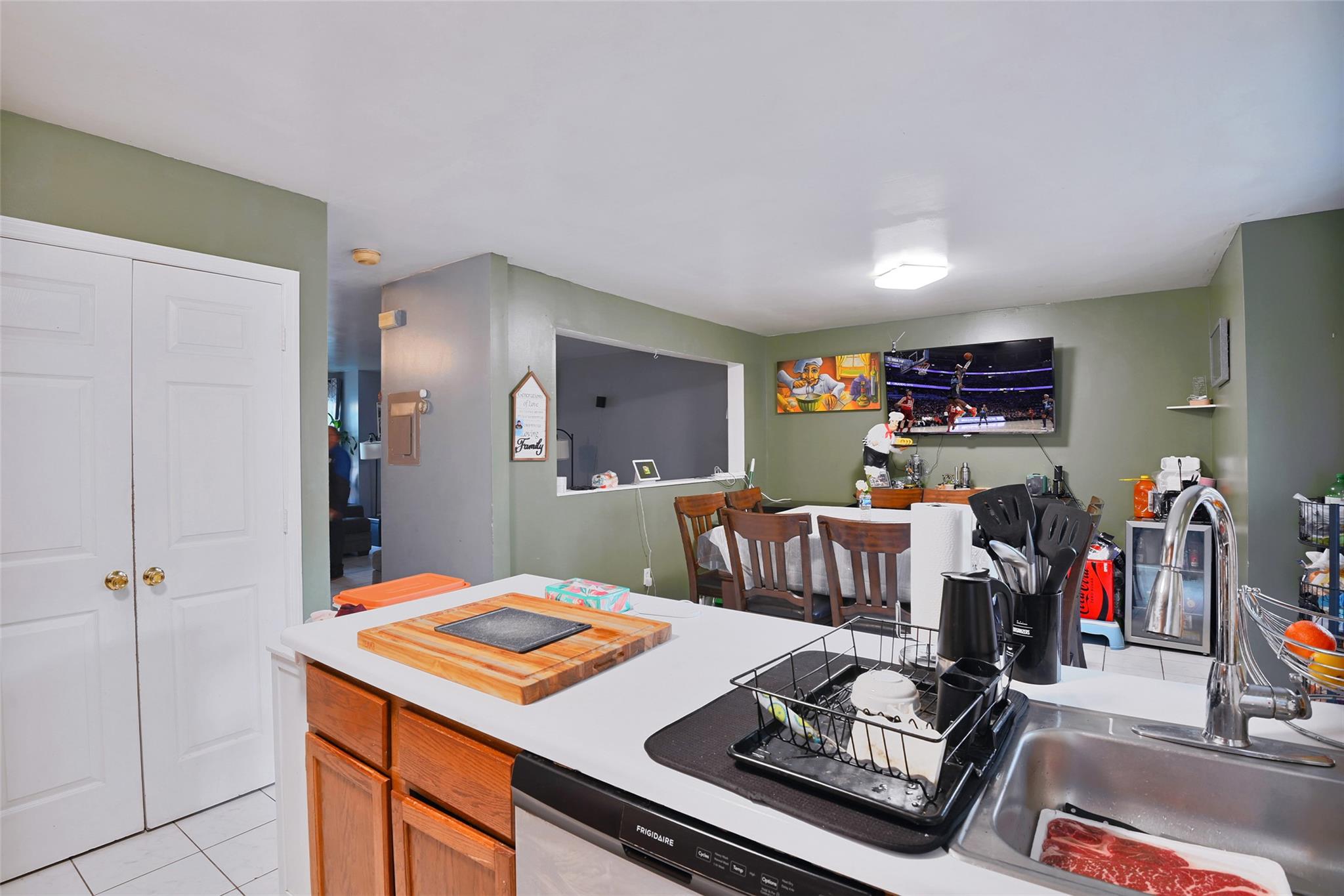 52 Creekside Circle, Spring Valley, New York image 15