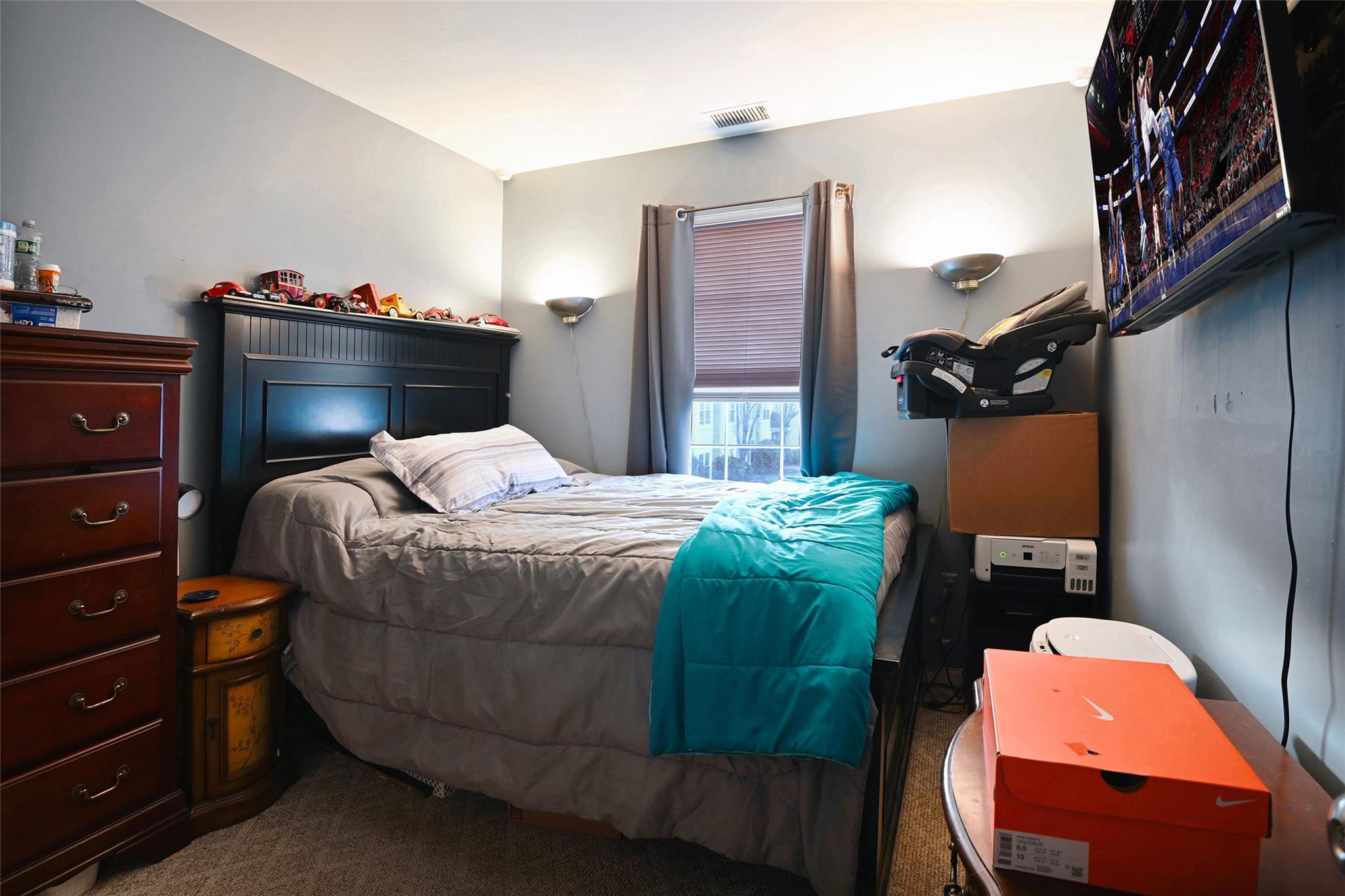 52 Creekside Circle, Spring Valley, New York image 22