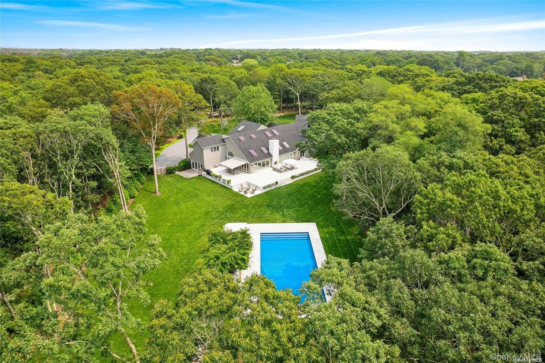 28 Old Meeting House Road