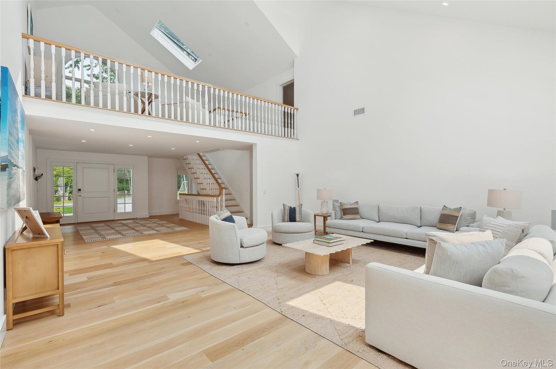 28 Old Meeting House Road