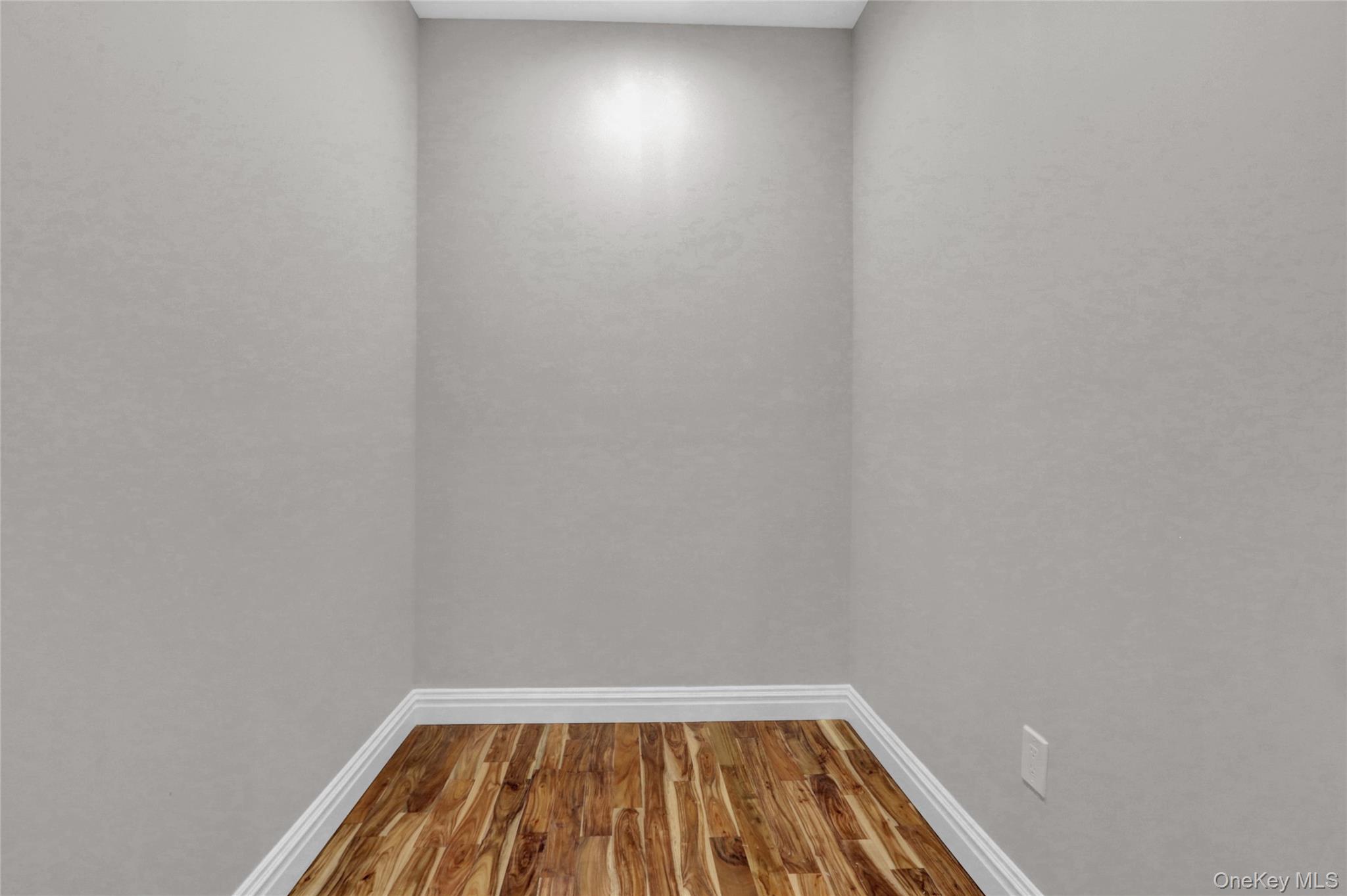 Long Beach, New York 11561, United States, 4 Bedrooms Bedrooms, ,3 BathroomsBathrooms,Residential,Active,219270