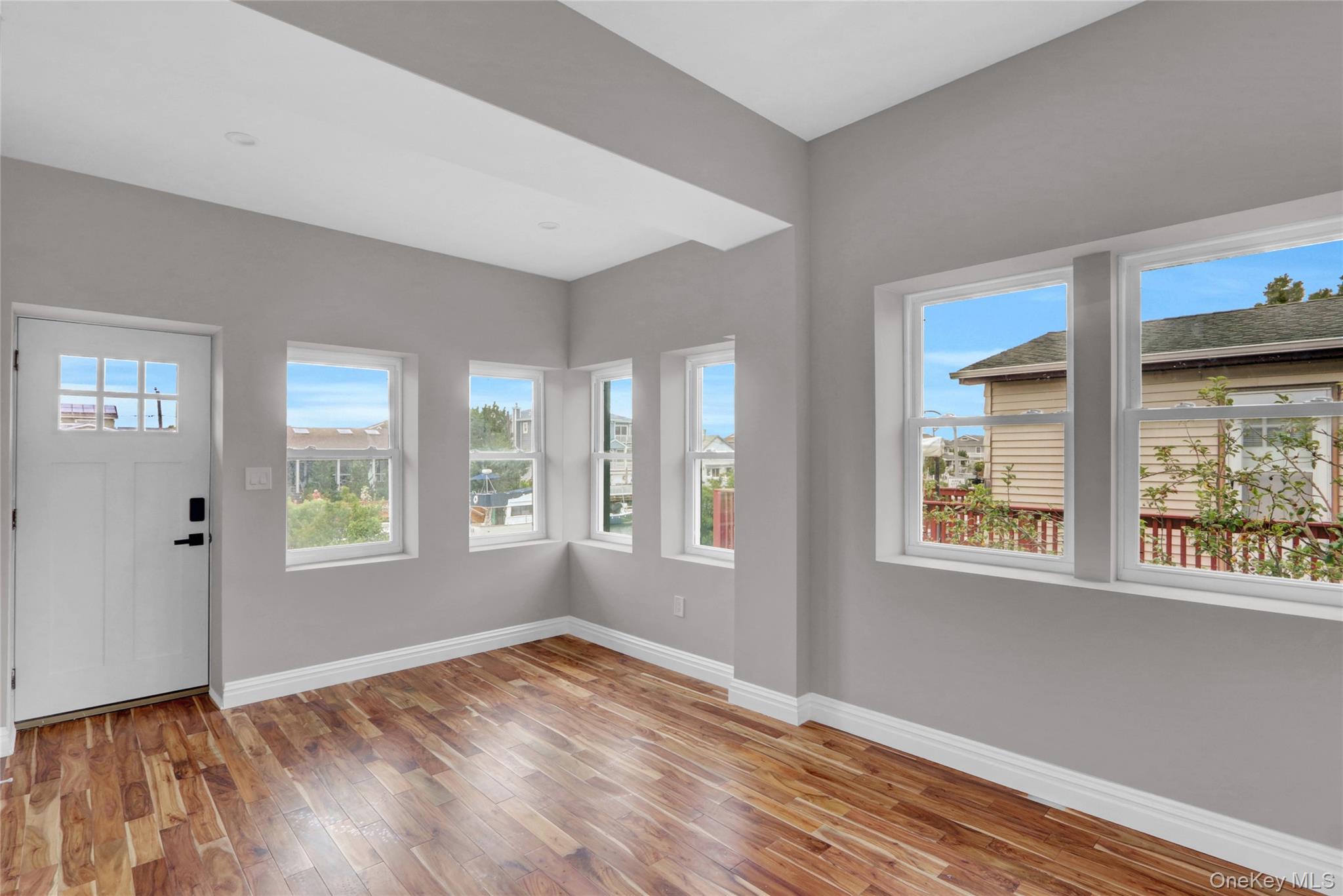 Long Beach, New York 11561, United States, 4 Bedrooms Bedrooms, ,3 BathroomsBathrooms,Residential,Active,219270