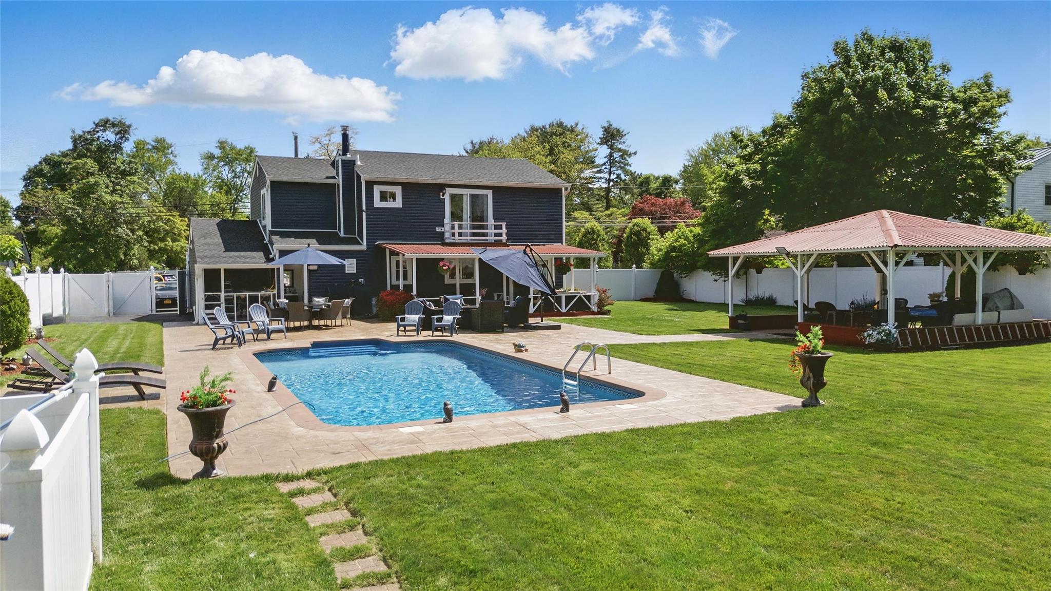 23 Lexington Avenue, Brentwood, New York image 23