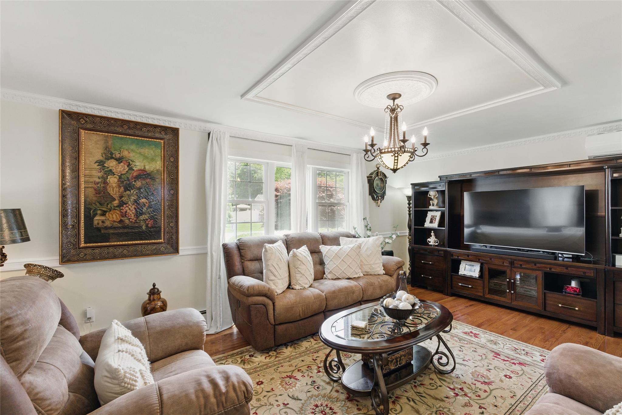 23 Lexington Avenue, Brentwood, New York image 14