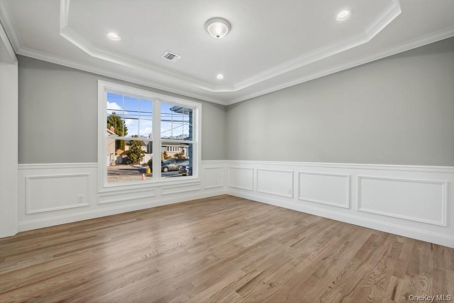 51 Bedford Avenue