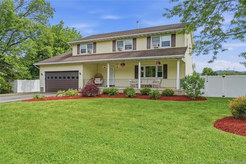 37 Guernsey Drive New Windsor NY 12553