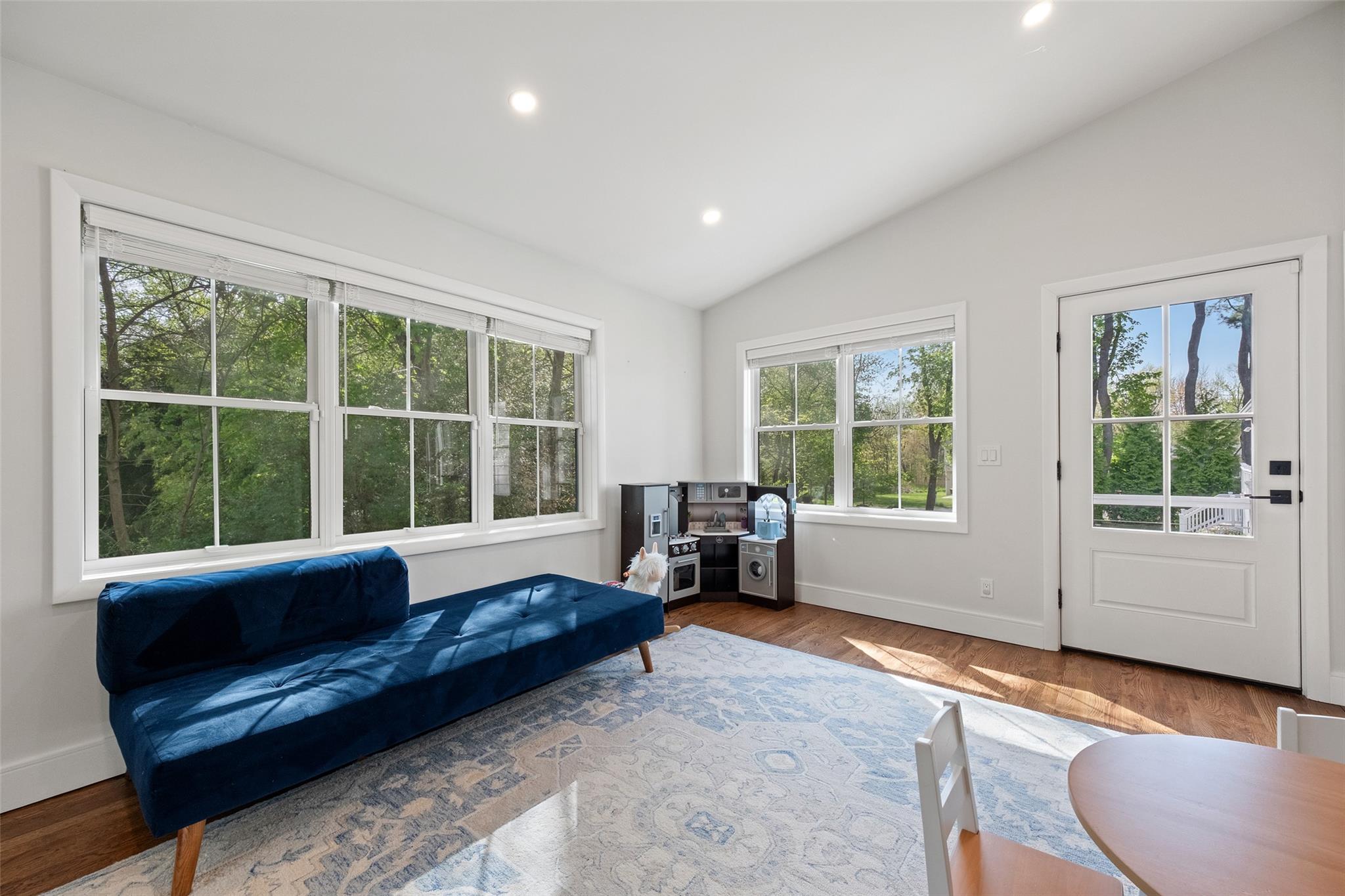 47 Harding Drive, Rye, New York image 13