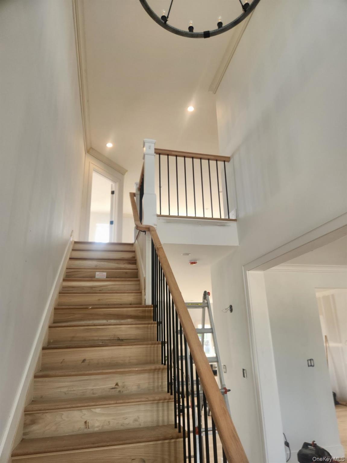 39 Leewater Avenue