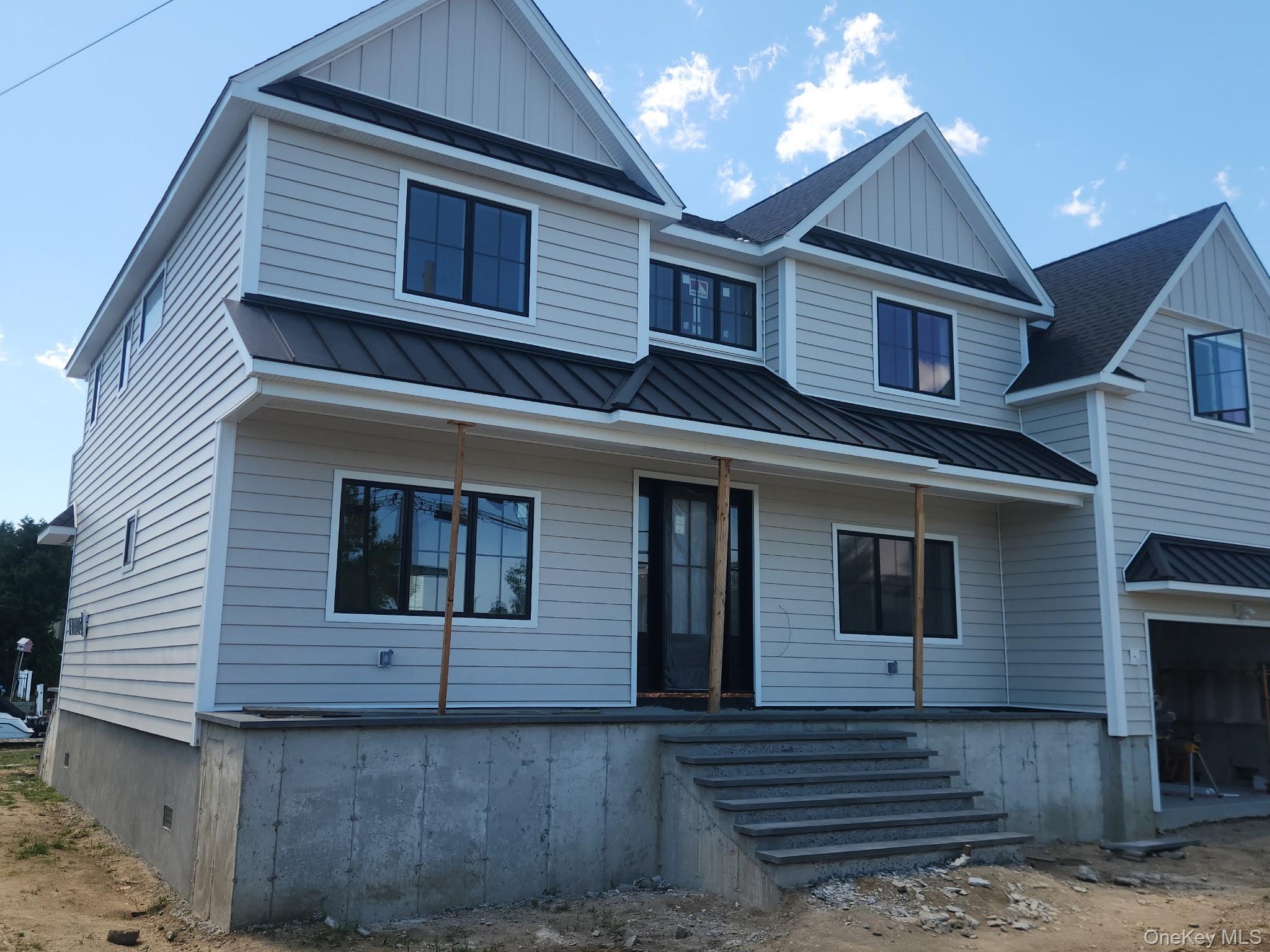 39 Leewater Avenue