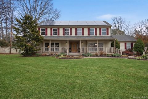 Photo of 15 Stacy Drive, Port Jefferson Station, NY 11776 (MLS # 960109)