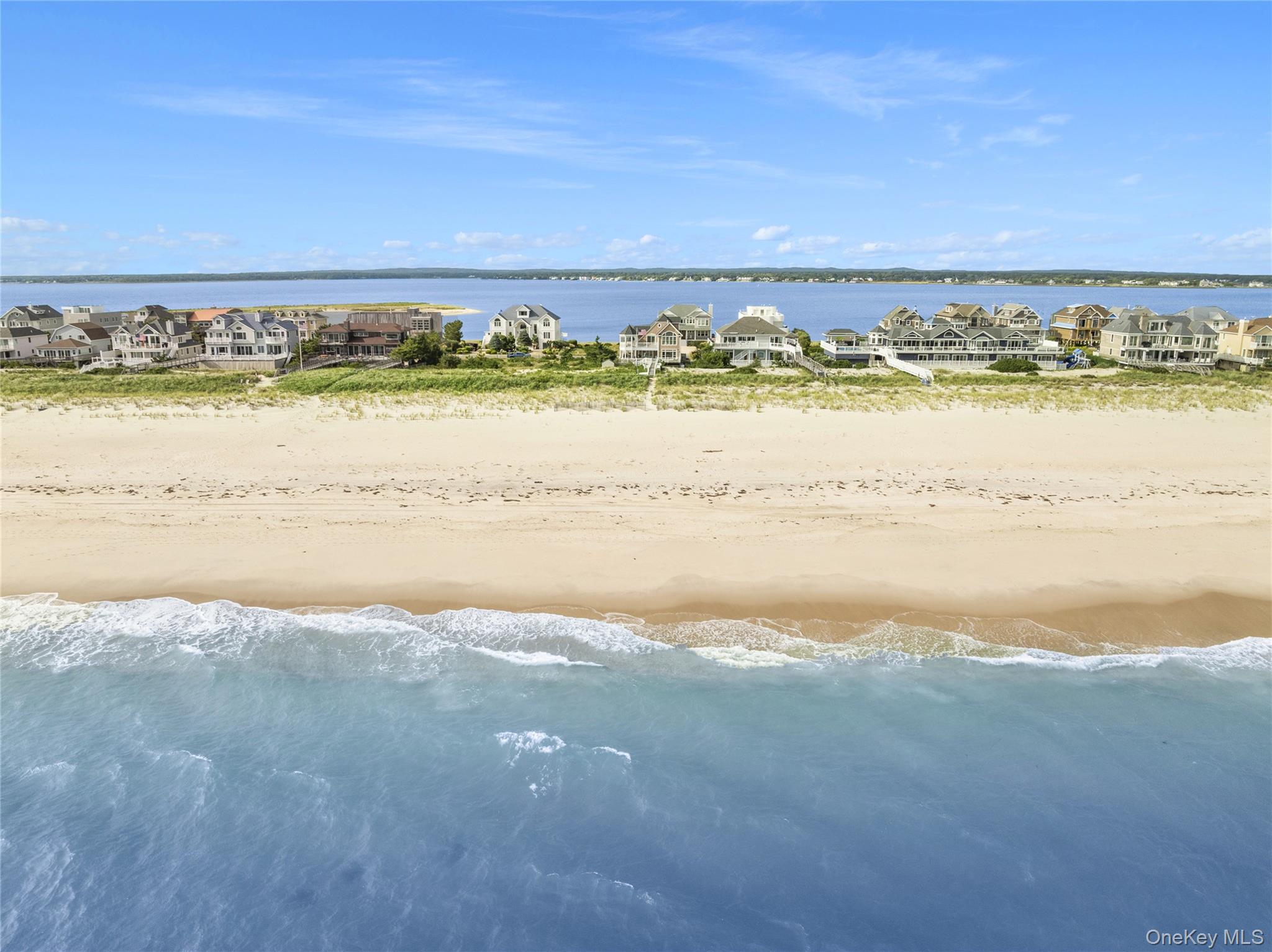 697 Dune Road
