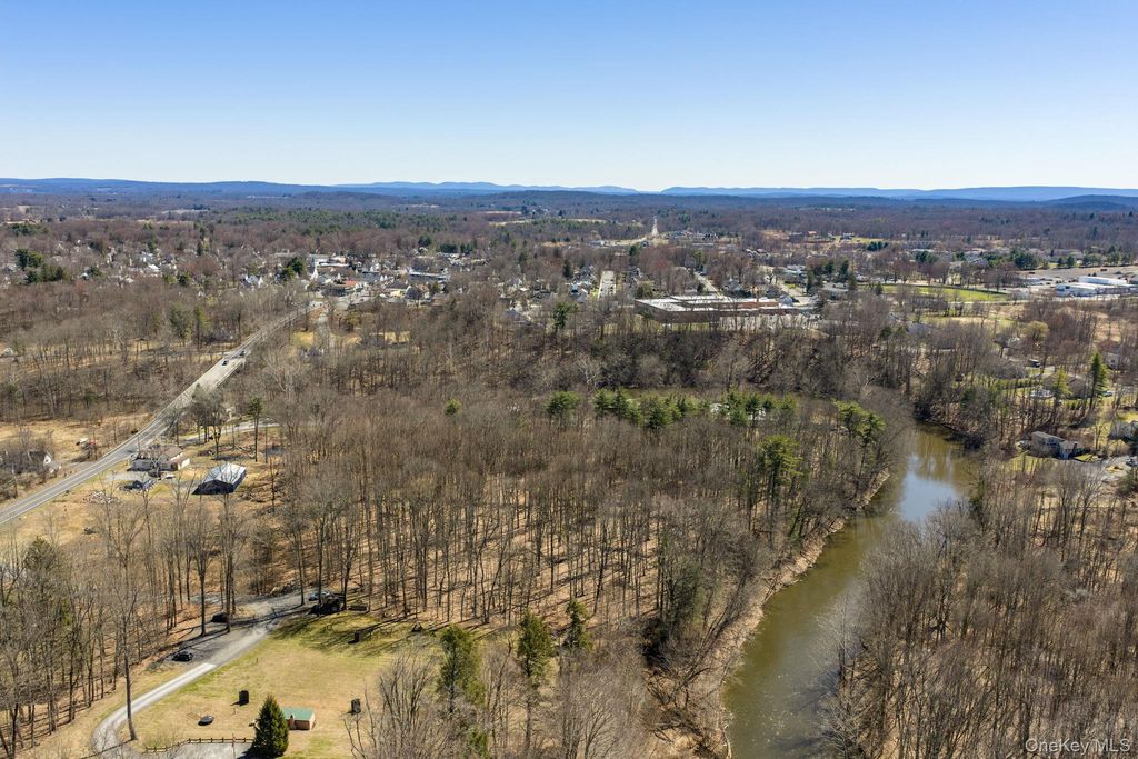 Photo of 2823 State Route 52, Pine Bush, NY 12566 (MLS # 976314)