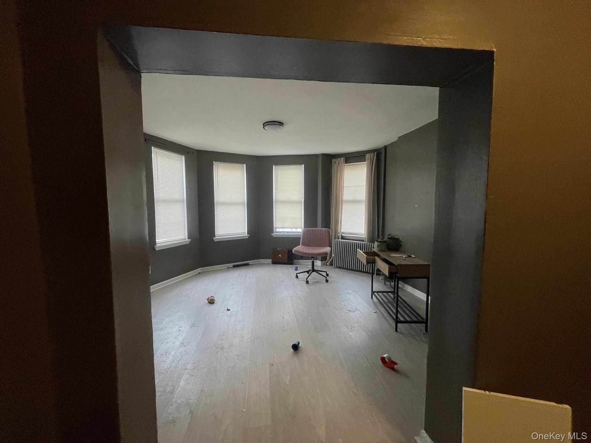 125 YONKERS Avenue 3 W